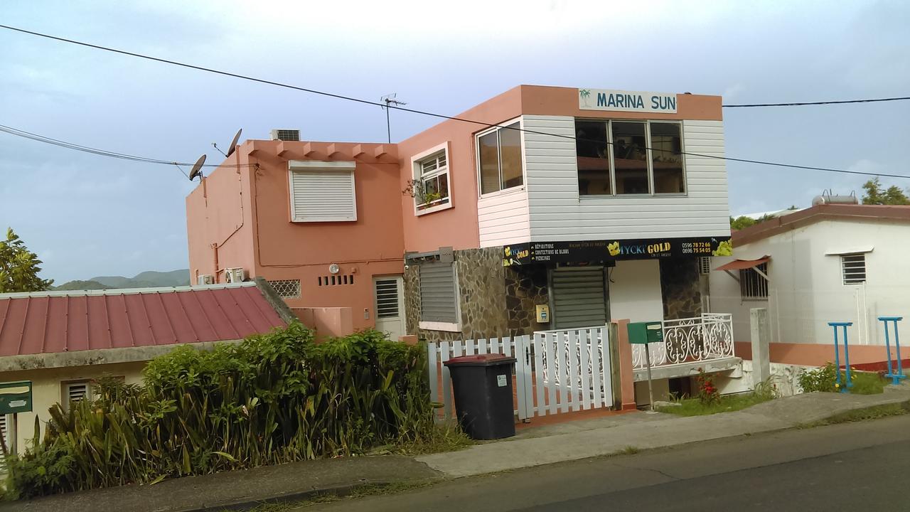 Marina Sun Apartment Le Marin Екстериор снимка
